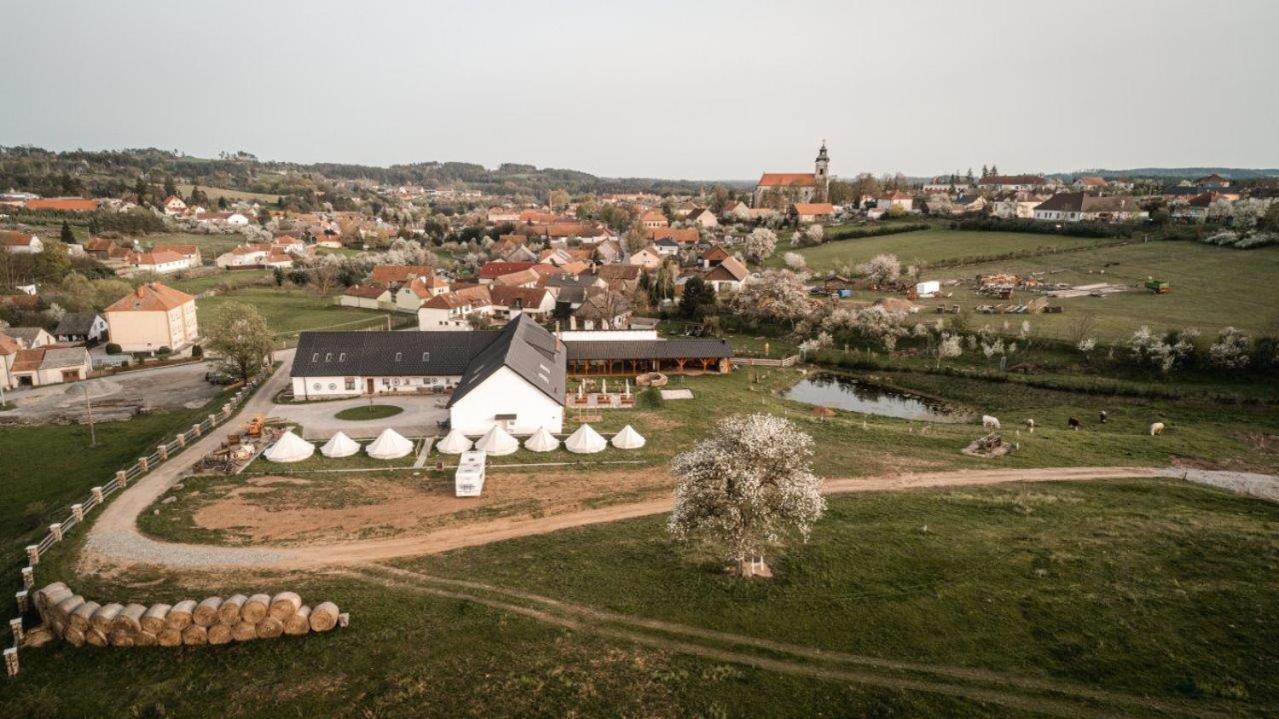 Farma Tasov Villa Velké Meziříčí Exteriör bild